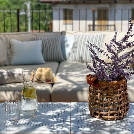Corte Gondina Boutique Hotel La Morra Eksteriør billede