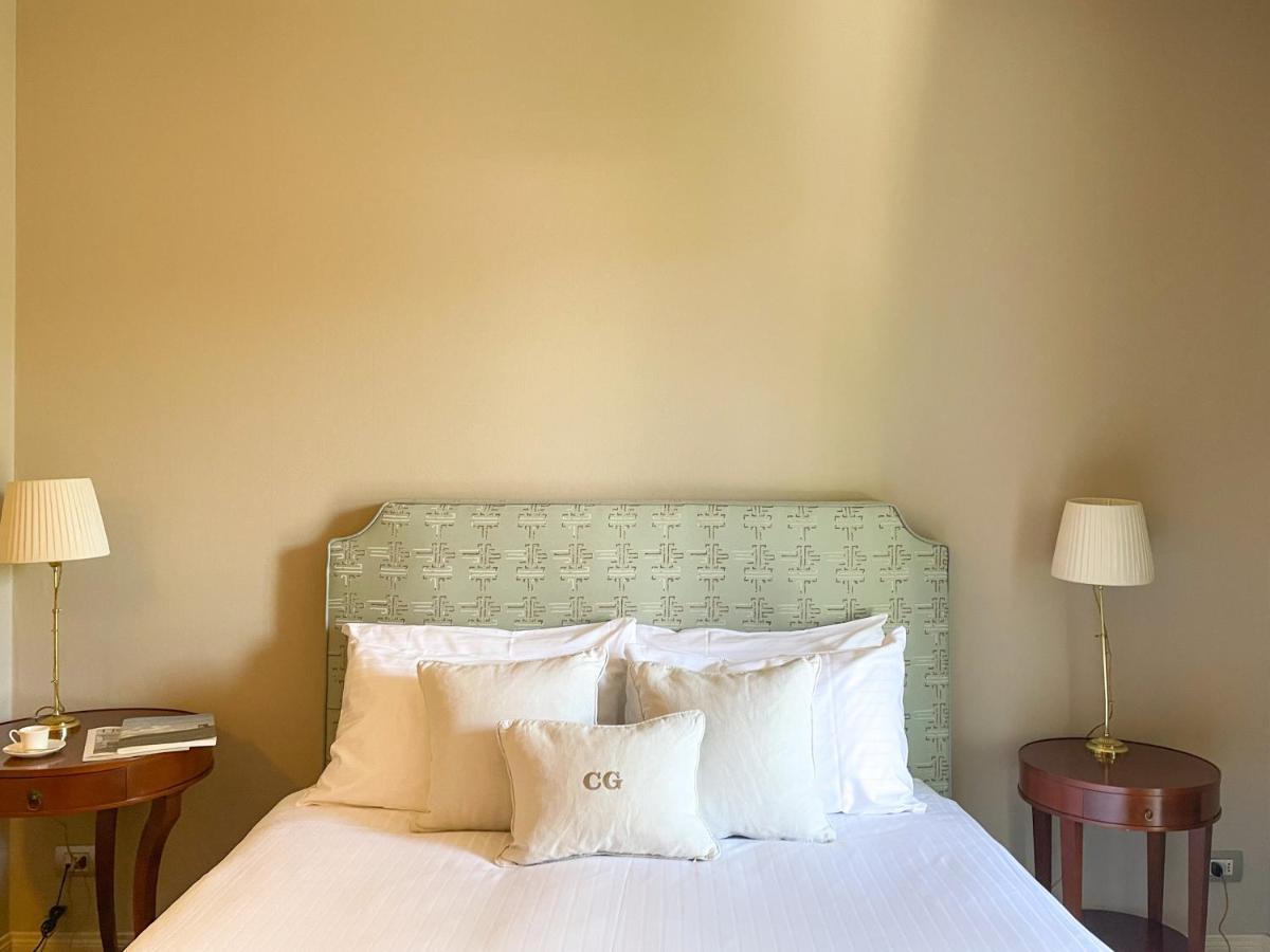 Corte Gondina Boutique Hotel La Morra Eksteriør billede