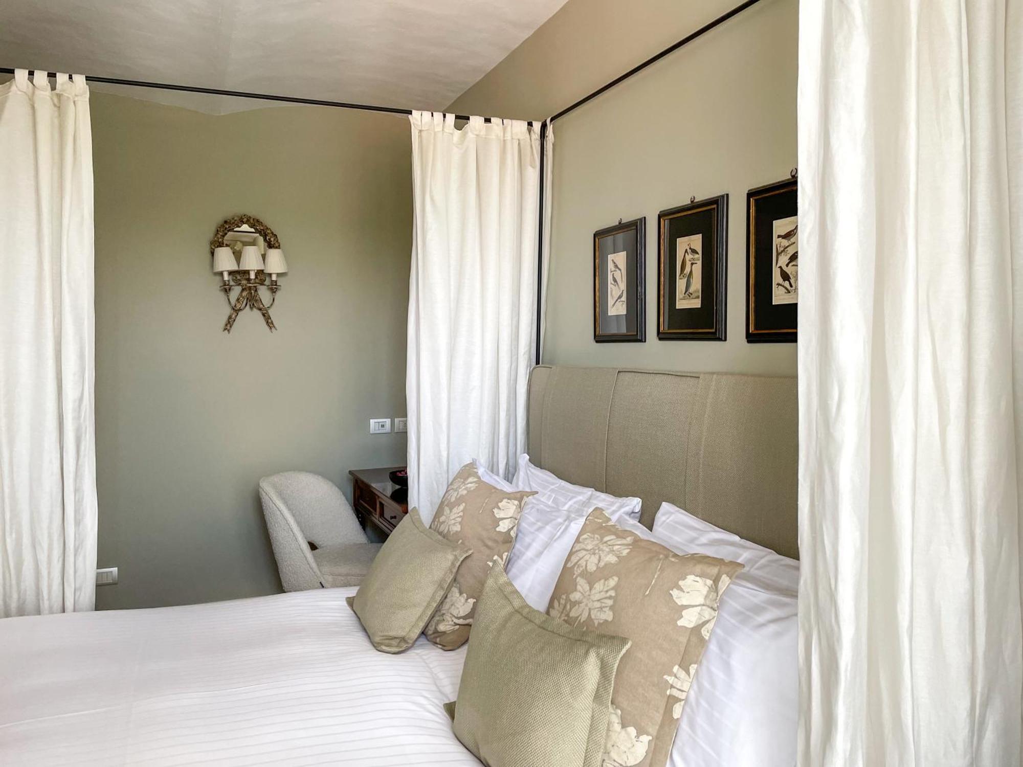 Corte Gondina Boutique Hotel La Morra Eksteriør billede