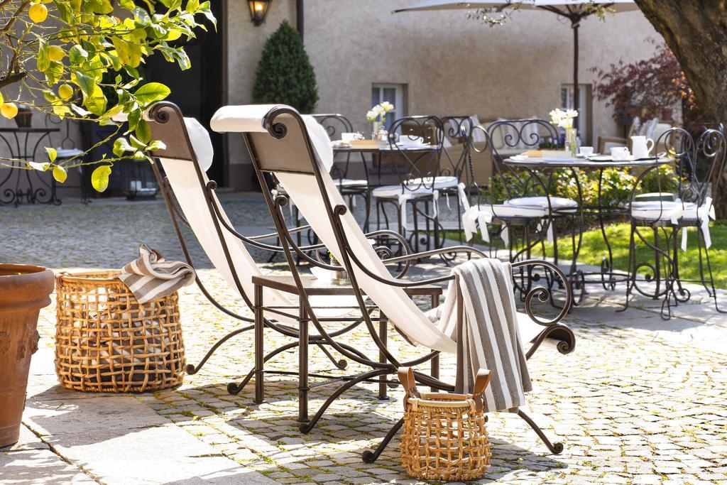 Corte Gondina Boutique Hotel La Morra Eksteriør billede
